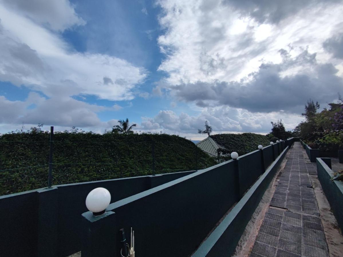 Munnar Tea Hills Resort - Mthr Εξωτερικό φωτογραφία