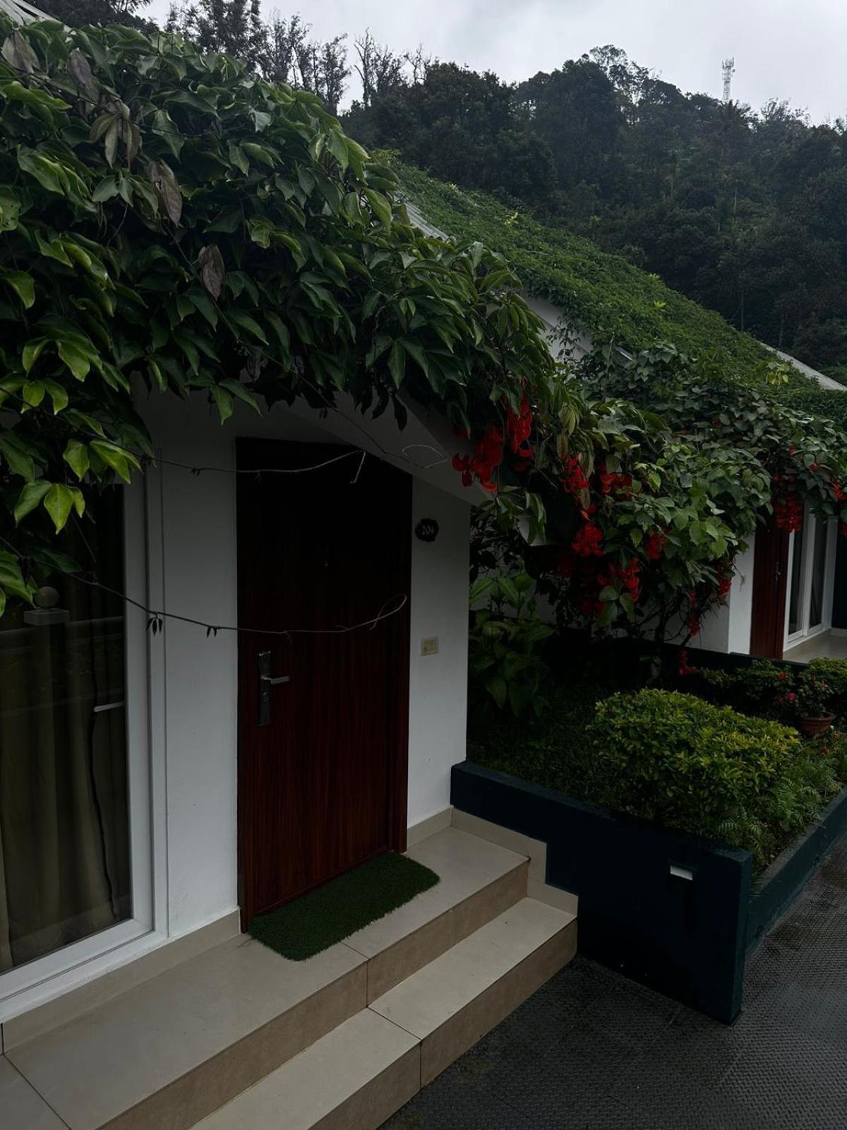 Munnar Tea Hills Resort - Mthr Εξωτερικό φωτογραφία