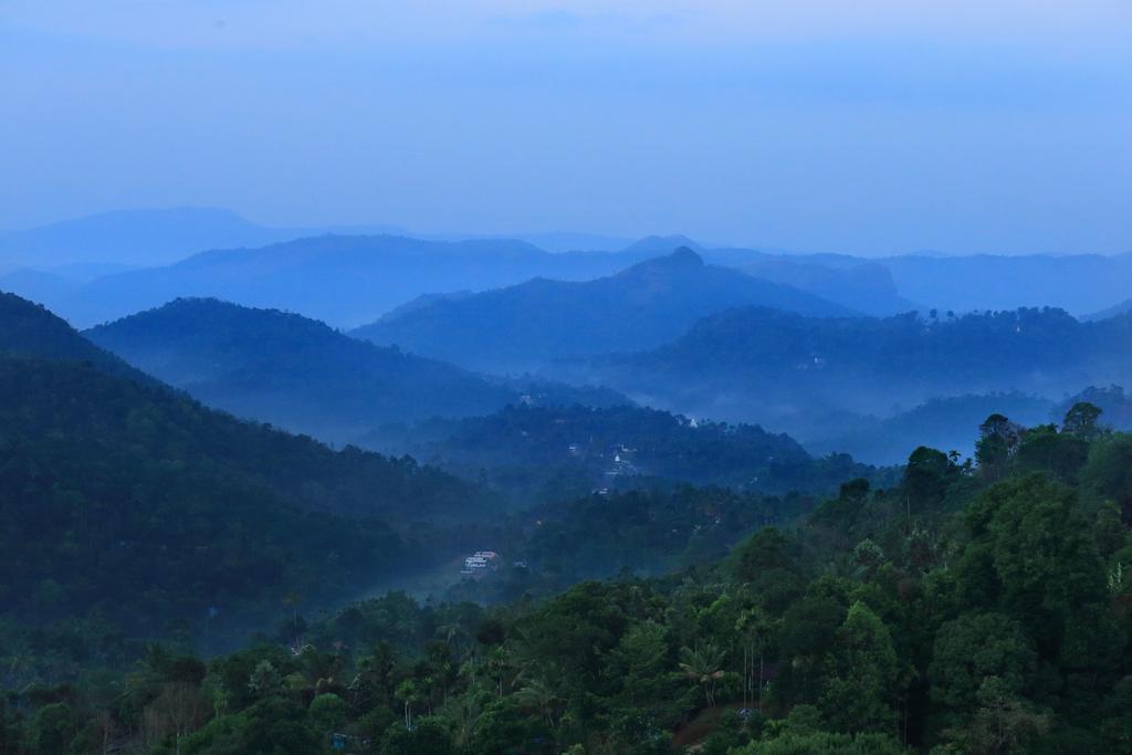 Munnar Tea Hills Resort - Mthr Εξωτερικό φωτογραφία